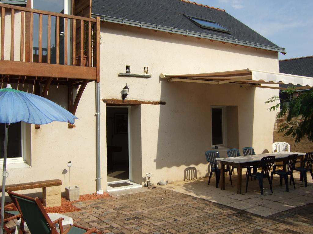Les Escargots Bed & Breakfast Vauchretien Exterior photo