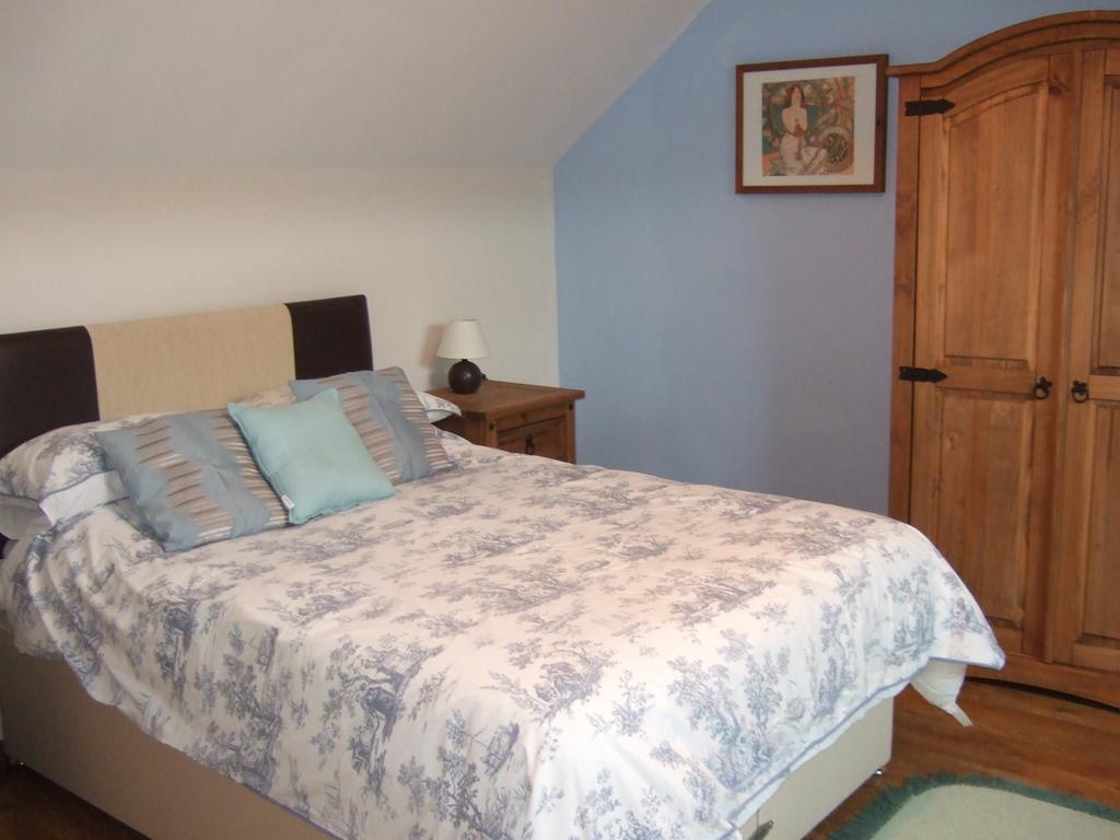 Les Escargots Bed & Breakfast Vauchretien Room photo
